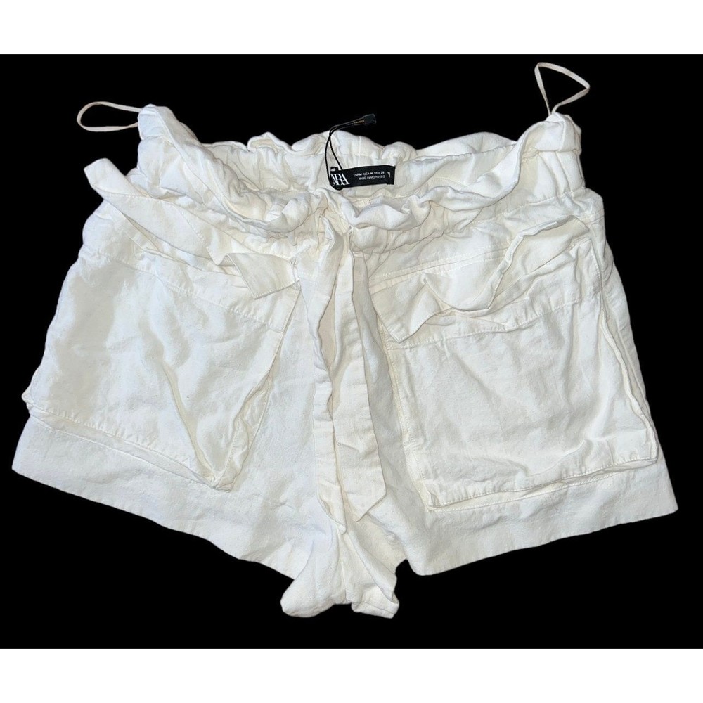 New Zara White Shorts Size Medium